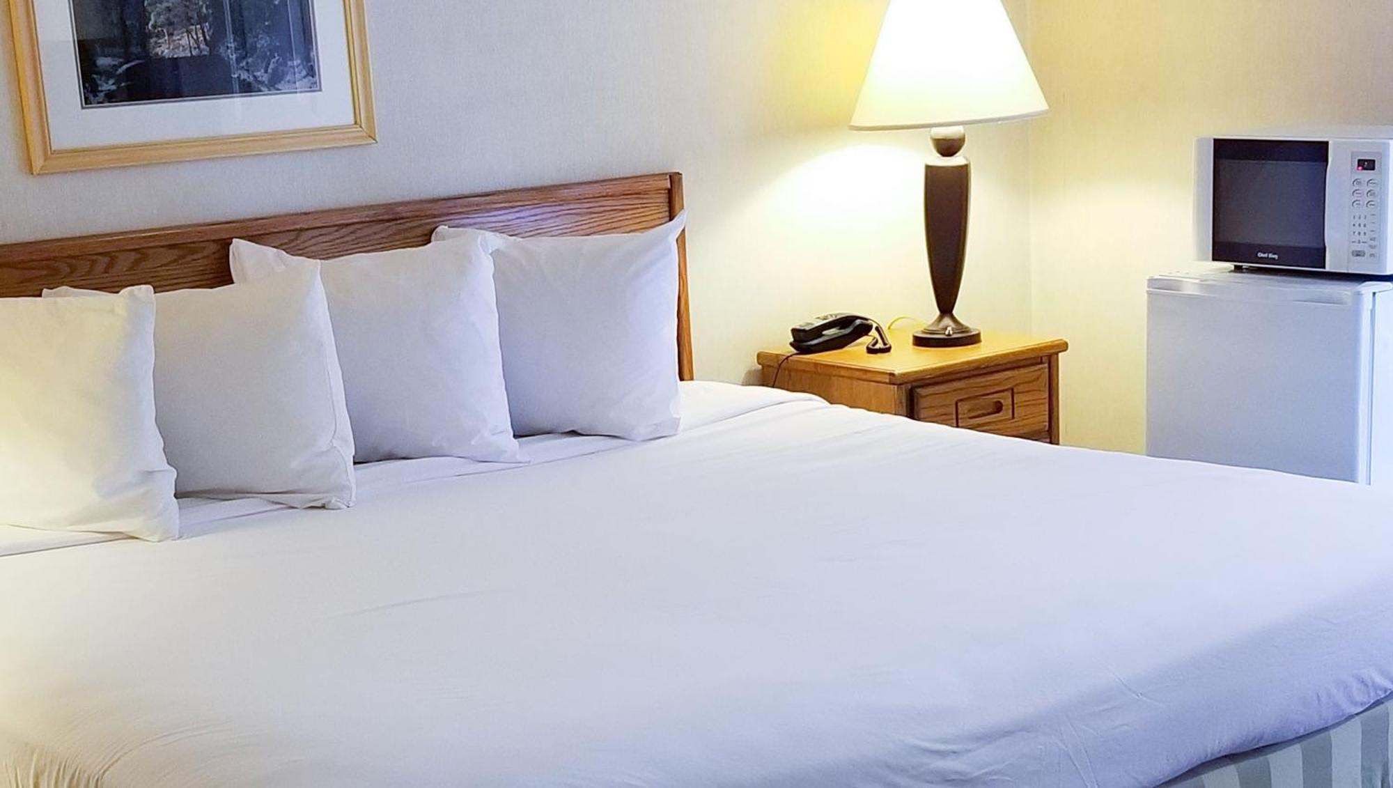 Magnuson Hotel Ely Ngoại thất bức ảnh